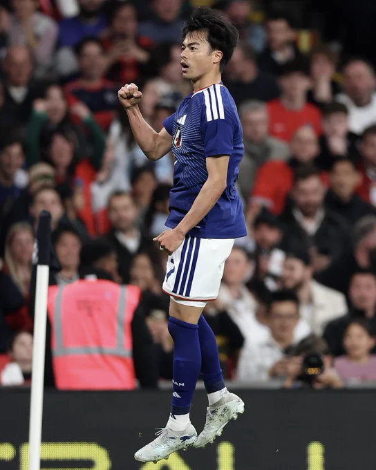 Kaoru celebrating his first half goal. Well played, Kaoru!