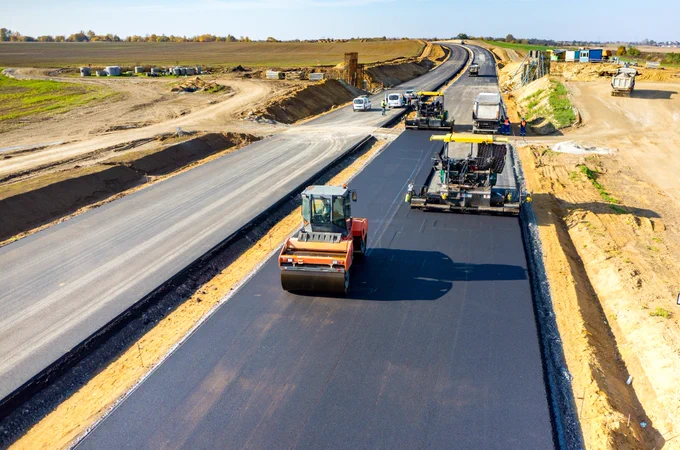 Photo of a highway under construction.