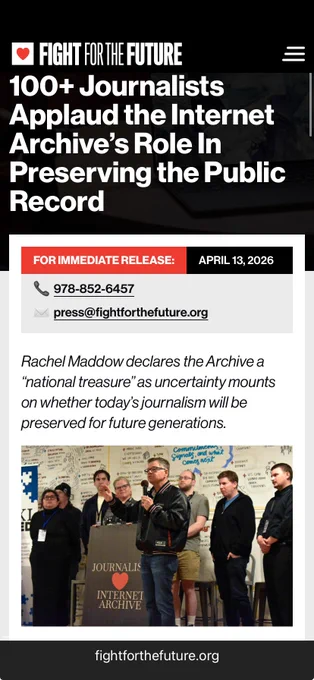 Screenshot of a Fight For the Future article 100  Journalists Applaud the Internet Archive's Role in Preserving the Public Record. It includes the text “Rachael Maddow declares the Archive is a 'national treasure' as uncertainty mounts on whether today's journalism will be preserved for future generations." Below is a photo of Wayback Machine Mark Graham addresses an audience, standing before a lectern that reads “Journalists ❤️ Internet Archive,” with several attendees on stage. Photo by Kenyatta Thomas.