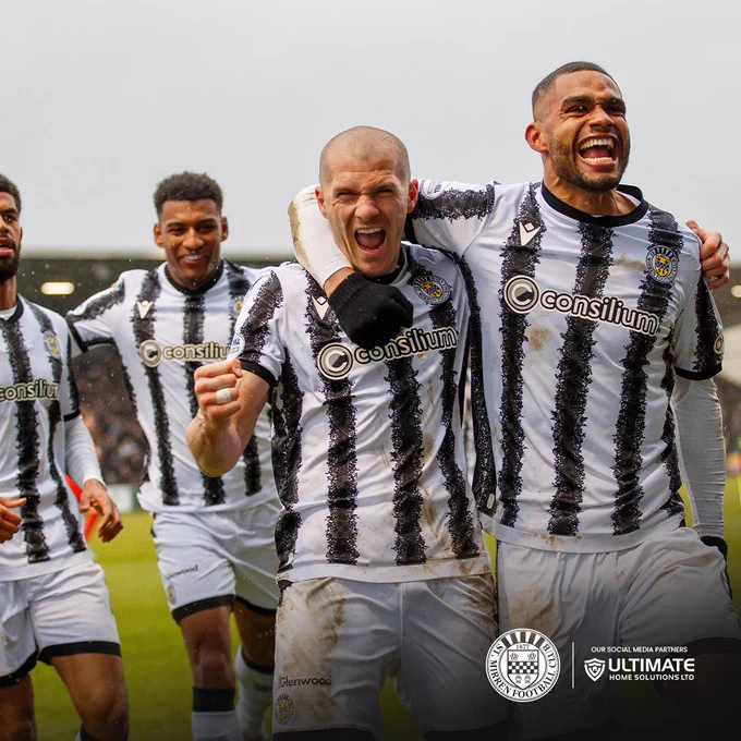 Alex Gogic celebrates his goal with Mikael Mandron, Miguel Freckleton and Jayden Richardson.
