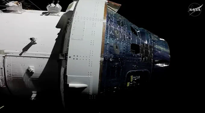 Spacecraft 'selfie' taken on 4 April 2023, 2 day and 20 hours into the flight, by a camera on one of the solar arrays, from left: European Service Module, Adapter Module and Crew Module (pic: NASA). 