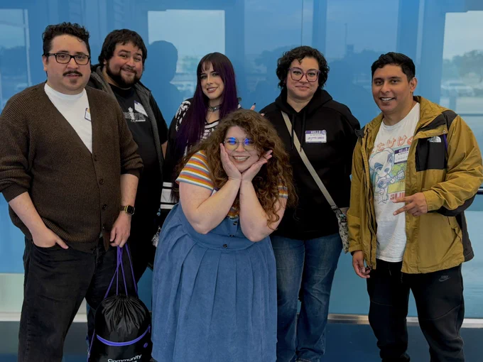 Adam0x0 JPchivalry BuffBarbarianBabe Aymiecakes DrDoolitt & Kiwisnstars pose for a picture as Twitch Latin Guild Members at the Stream Texas Twitch Community Meetup