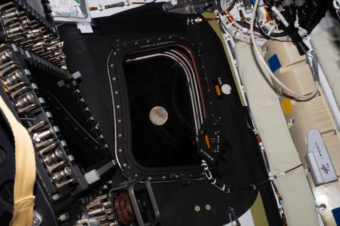 Before going to sleep on flight day 5, the Artemis II crew snapped one more photo of the Moon, as it drew close in the window of the Orion spacecraft. Orion and the four humans aboard entered the lunar sphere of influence at 06:37 CEST on 6 April, at the tail end of the fifth day of their mission. That marked the point at which the Moon's gravity had a stronger pull on the spacecraft than Earth's. Artemis II's closest approach to the Moon will come on flight day 6, as they swing around the far side before beginning their journey back to Earth. About an hour after entering the lunar sphere of influence, Artemis II Mission Specialist Christina Koch said, "We are now falling to the Moon rather than rising away from Earth. It is an amazing milestone!"