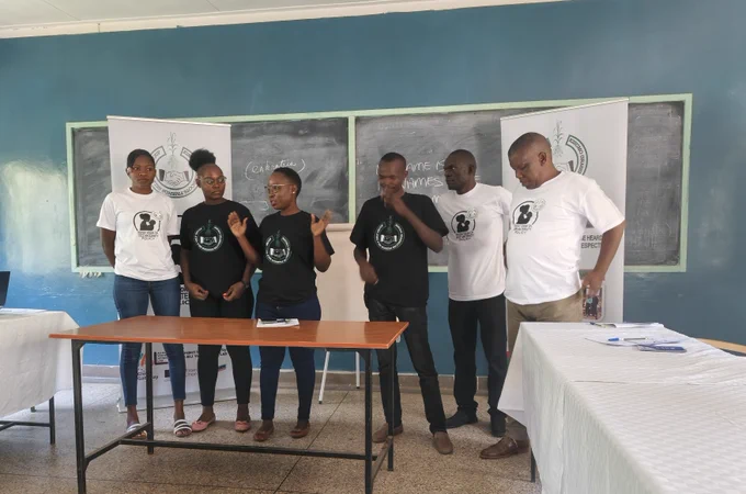 AUEU Youth Action Lab Representation Grantee, Kisumu Grassroots Friends Self Help Group, introduce themselves to the Free Maternity Champions trainees in Kisumu County, Kenya.