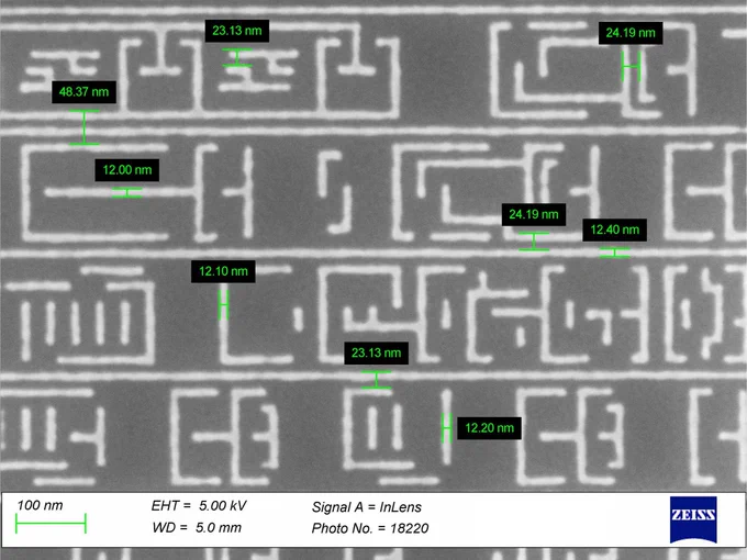 Printed P24 M1 (12 nm CD) with measurements from a scanning electron microscope.
