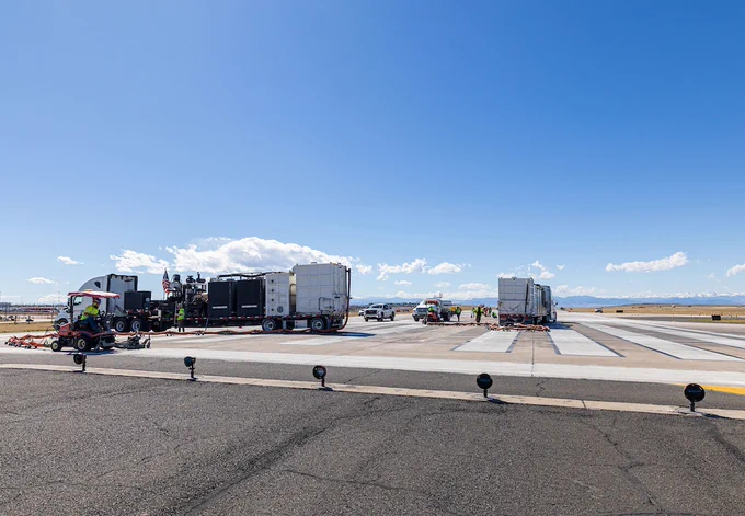 Construction equipment on Runway 7/25 at DEN.