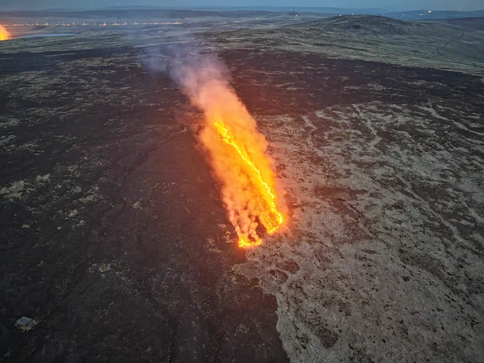 One of several fire fronts on the moor