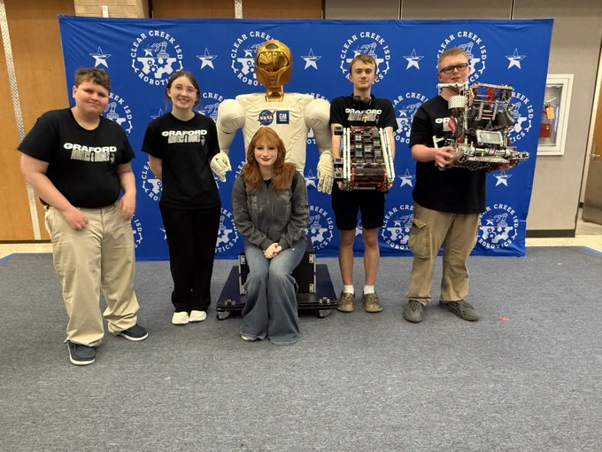 Ms. Gradord's VEX Robotics team! 