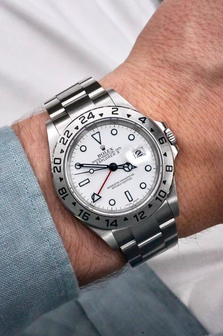 Rolex explorer 2 reference 16570