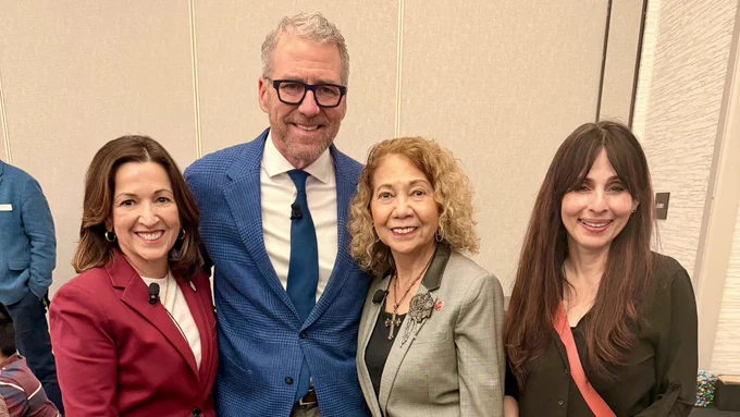 Group photo: Kristen F. Soares, President, Association of Independent California Colleges and Universities
JB Milliken, President, University of California
Mildred García, Ed.D. García, Chancellor, The California State University
Sonya Christian, Chancellor, California Community Colleges