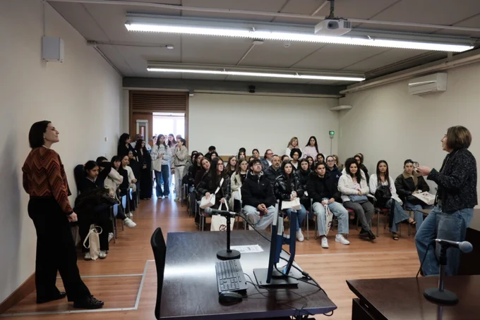 Un moment d'una de les Jornades de Portes Obertes en una aula del campus Catalunya.