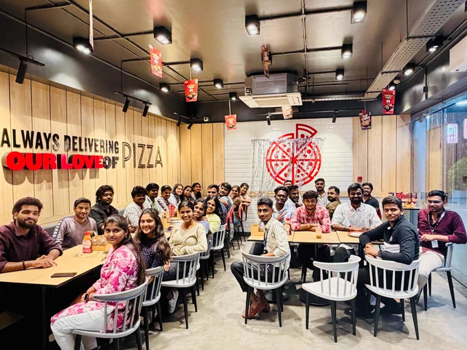 Good food. Great conversations. Stronger teams 🍕

Treated our Bangalore team to a pizza break — a small thank you for their energy, collaboration, and commitment.

Because culture is built not just on work, but on people.

#TeamCulture #EmployeeEngagement #Bangalore #TeamBonding