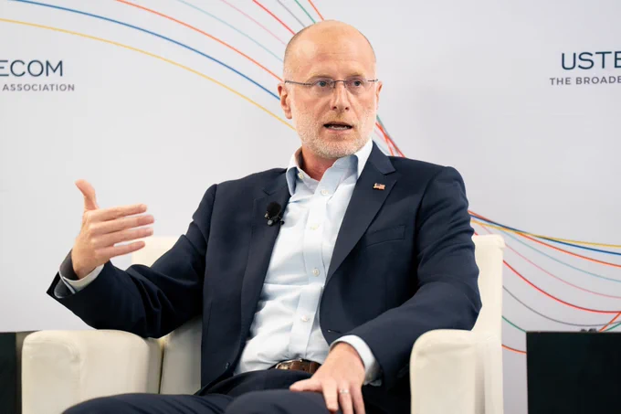 Image of FCC Chairman Brendan Carr speaking at USTelecom's American Connectivity Forum