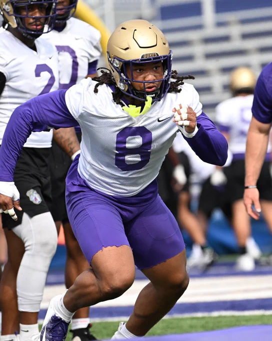 Amar Thomas in a drill at Thursday's practice.