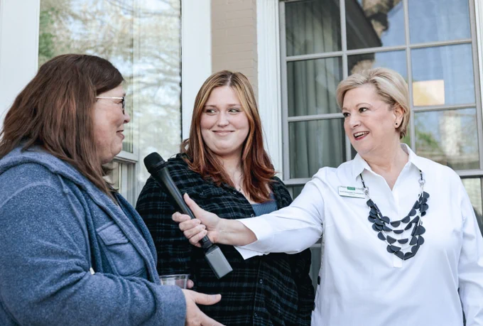 President Lori Gonzalez interviewing Bobcat moms during OHIO's Mom's Weekend