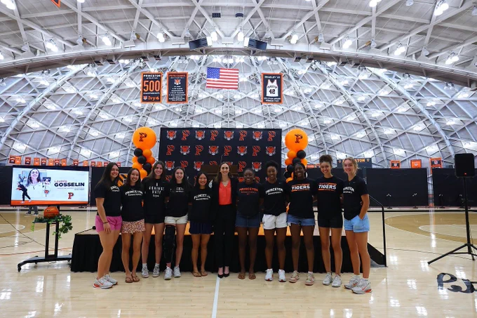 Lauren Gosselin and team