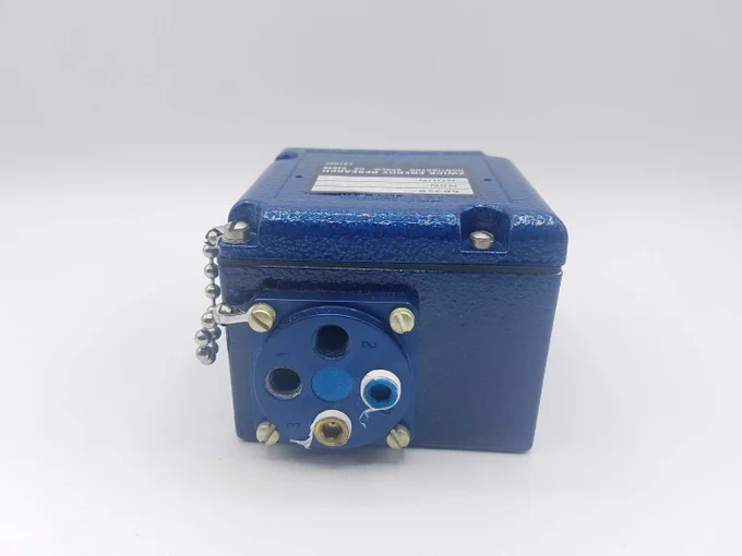 Sensor Assembly | NSN 3655-01-157-3888

https://dodparts.com/en
