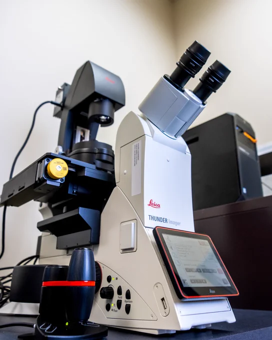 Microscope used in the CHIMERA project  