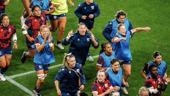 USA rugby running during warmups