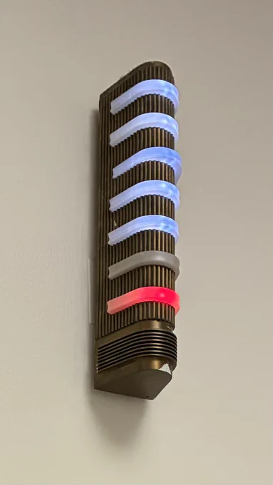 Congressional signal lights are posted in all hallways of the congressional offices.
