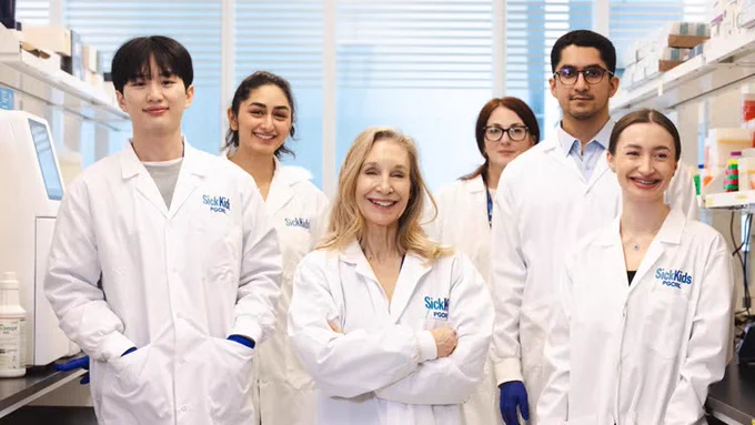 Inside the Josselyn-Frankland Lab at SickKids, from left to right: Joseph Lee, Meeraal Zaheer, Sheena Josselyn, Antonietta De Cristofaro, Armaan Fallahi and Sofiya Zabaranska (photo by Polina Teif)