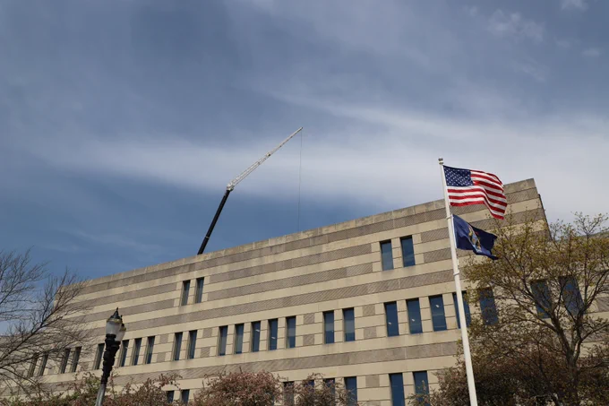 Crain above #LibraryofMi.