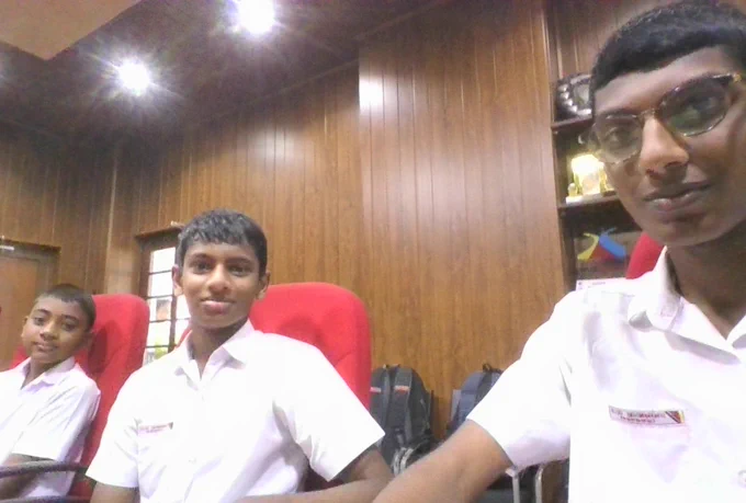 ✨ Team spirit, innovation, and a shared dream captured in one frame 🚀💫
From late‑night coding to bold space ambitions, every smile here carries the energy of Sri Lanka’s first school‑made CubeSat mission.

📸 SLARS‑BCG‑1 Committee — building history together, one step closer to orbit.

#SLARSBCG1 #SriLankaInSpace #CubeSat #STEM #YouthInnovation #Teamwork