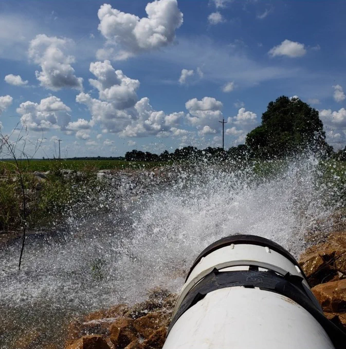 Researchers at the National Sedimentation Laboratory partnered with local stakeholders to conduct the Groundwater Transfer and Injection Pilot project to test the feasibility of a managed aquifer recharge system in the intensively cultivated Delta region of Mississippi. (Photo courtesy of the ARS Watershed Physical Processes Research Unit at the National Sedimentation Laboratory in Oxford, MS.