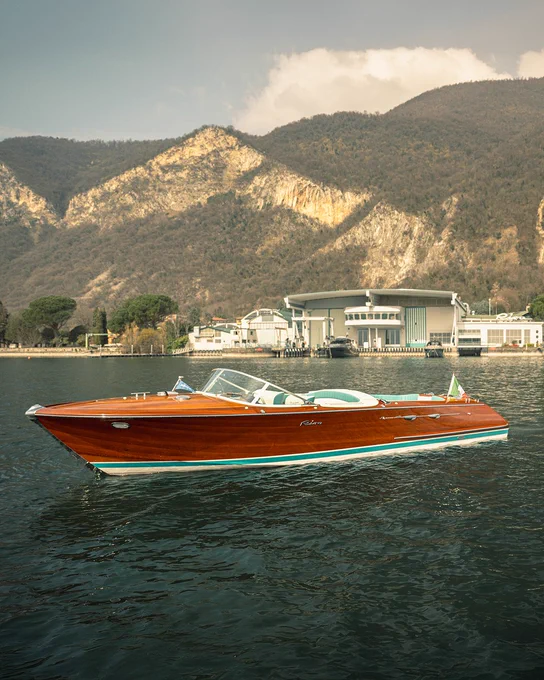 A restored Aquarama Special motor yacht by Riva Classiche on Lake Iseo
