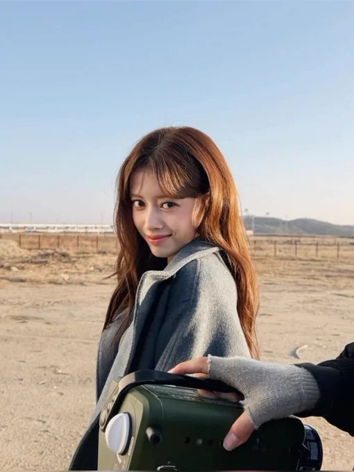 Rima Niziu as Arim