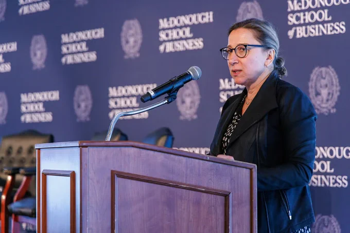 Tatiana Litvin-Vechnyak speaking on stage
