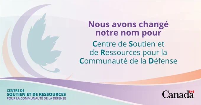 Graphique annonçant un changement de nom pour le « Centre de soutien et de ressources pour la communauté de la Défense », avec des formes abstraites et le mot-symbole Canada.
