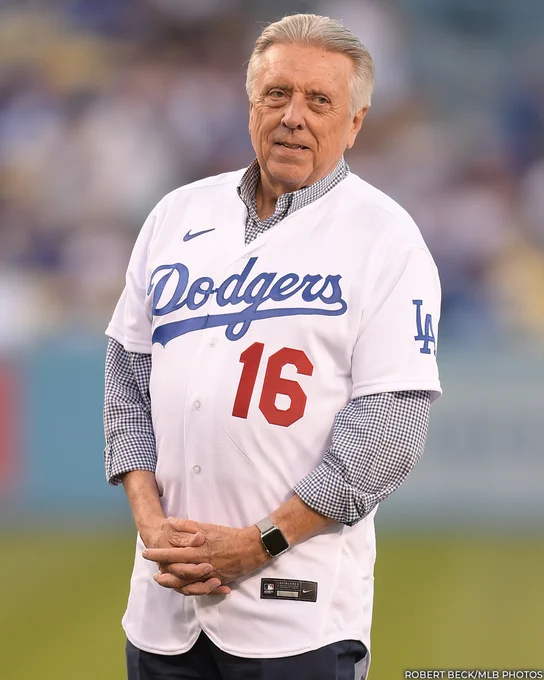 Rick Monday wears a home 16 Dodgers jersey during a pregame ceremony at Dodger Stadium. (Robert Beck/MLB Photos)