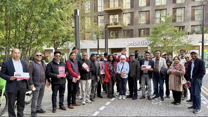 Mega canvass session in Blackwall and Cubbit town today for Labour mayor candidate Sirajul Islam & councillor candidates Anwar Punekar, Smrity Azad and Alex Stanley. Together let’s make change a reality on 7th May.