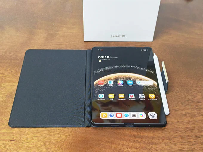 Compact tablets are evolving. The Huawei MatePad Mini brings portability and productivity together.
Here is my full UAE review with real-world insights.