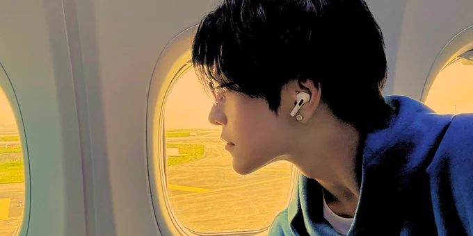 ABOUT SENEN PULOGADUNG

Full Name: Senen Pulogadung
Nickname: Gad / Senen
Place, Date of Birth: Amsterdam, May 5, 2003
Zodiac: Taurus
Occupation: Travel Blogger
Ambition: Pilot (Unfulfilled)