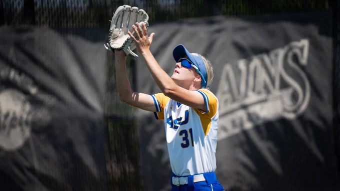 Rambelle Softball Semi-Final Game vs UT Tyler, Belles Win 3-1