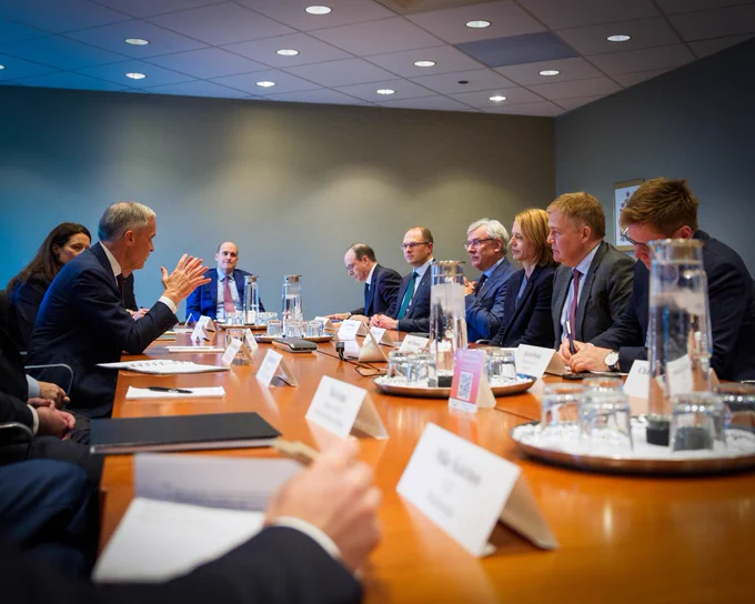 Prime Minister Carney meets with leaders from the financial sector in Toronto, Ontario.
