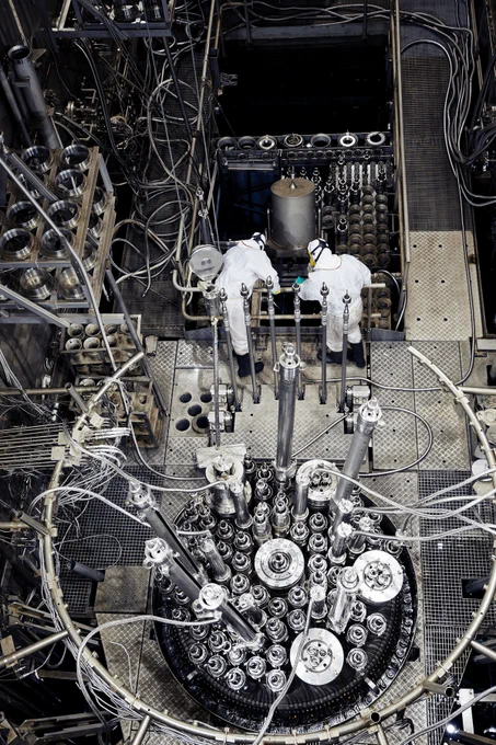 Belgian Reactor 2 (BR2) material testing reactor