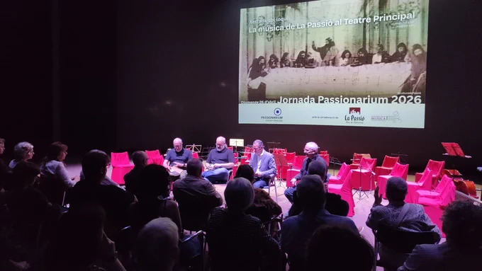 Un moment de la conferència col·loqui. D'esquerra a dreta Jaume Monné, Xavier Rota, Sam Carrique i Pere Quer.