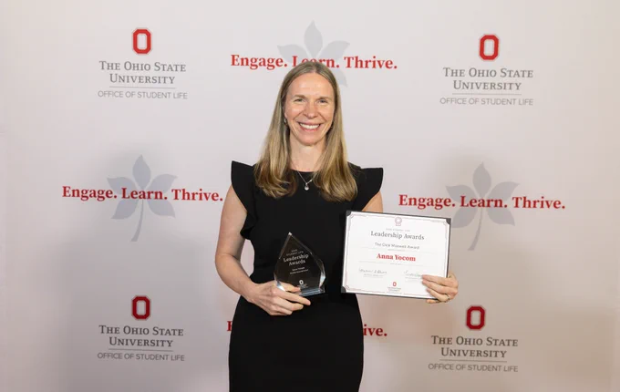 Anna Yocom receives the Dick Maxwell Award.
