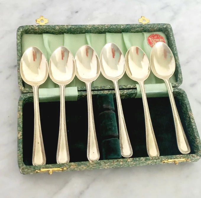 https://www.rubylane.com/item/2239412-7171
