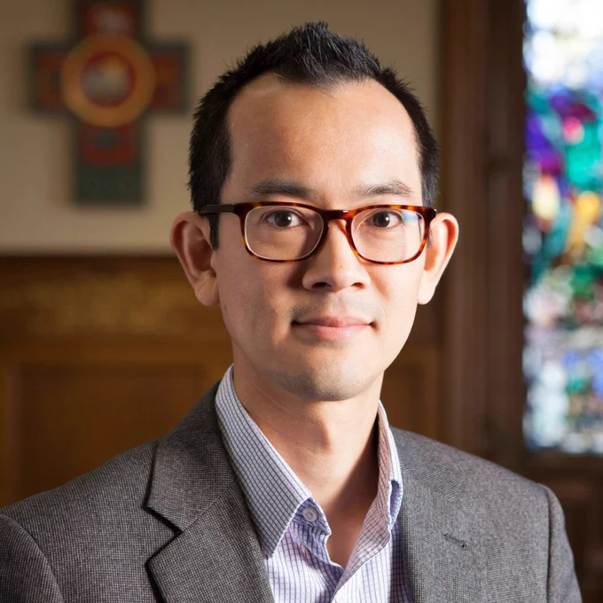 Colour head and shoulders photo of Dr Alexander Chow