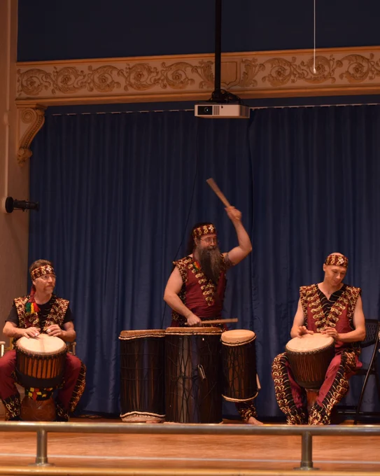 Atebayilla Drum and Dance Group 