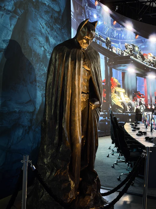 Batman Statue