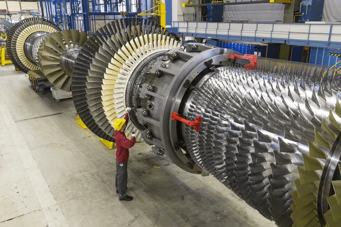 Siemens SGT5-8000H gas turbine in assembly