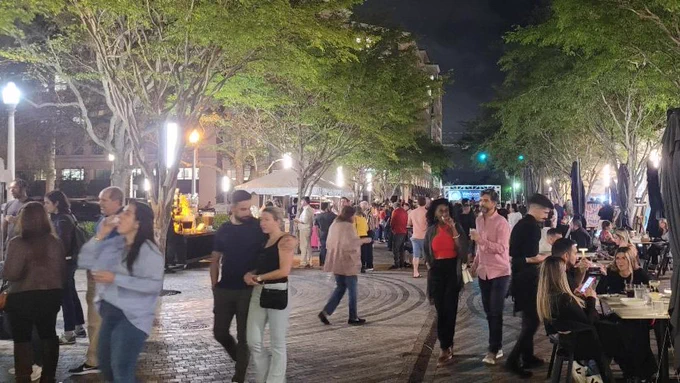 People outside attending Giralda Live. 