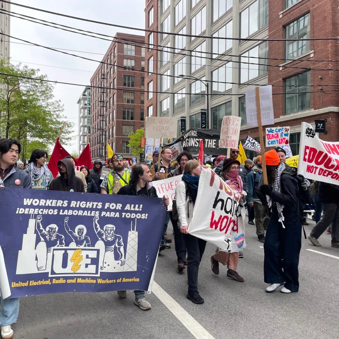 UE and other workers march in Chicago