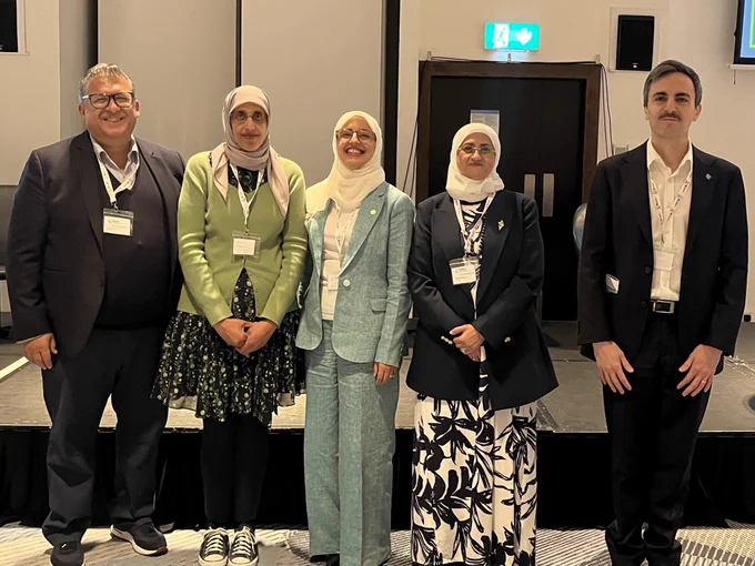 The panel members: Asif Qasim, Farhat Mushtaq, Shehla Imtiaz-Umer (chairing the discussion), Azza Elghonaimy and me
(standing in a row at the side of the stage)