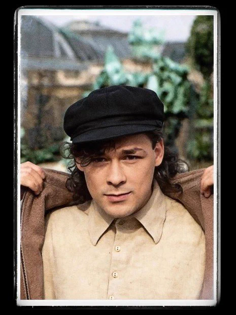 Billy MacKenzie by Peter Anderson 